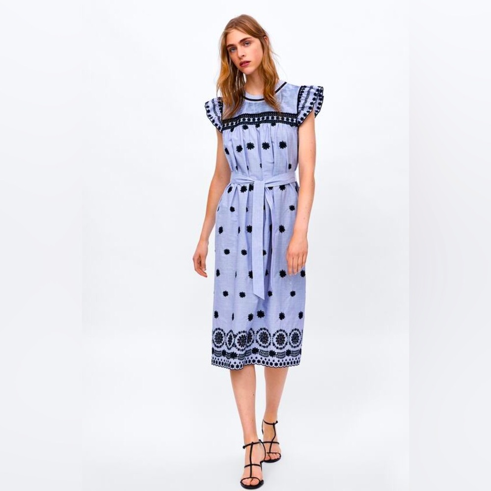 Zara AW18 Women Striped Midi Dress With Embroidered.NWOT Sz : XS